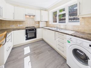 KITCHEN- click for photo gallery